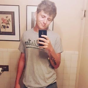 Meet your Posher, Chase